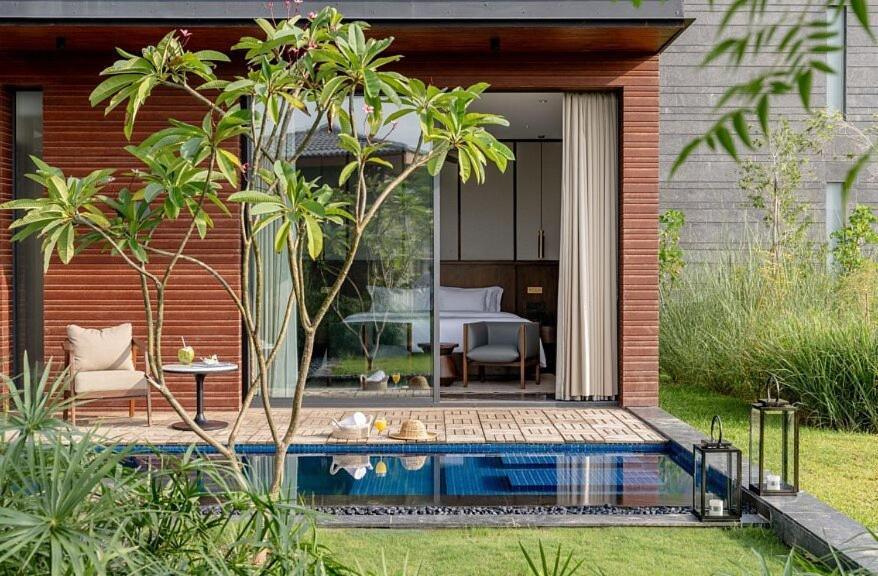 Mysa Zinc Journey By The Fern, Nani Devati Hotell Sānand Exteriör bild